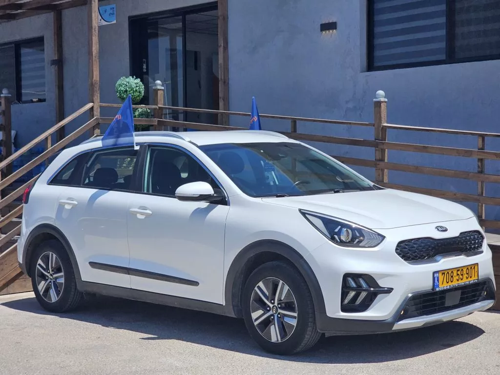 קיה נירו 2020