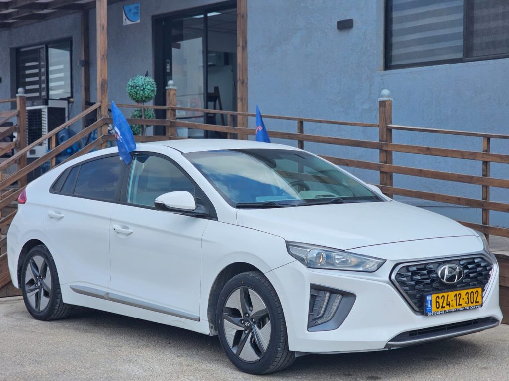 יונדאי-איוניק-2021