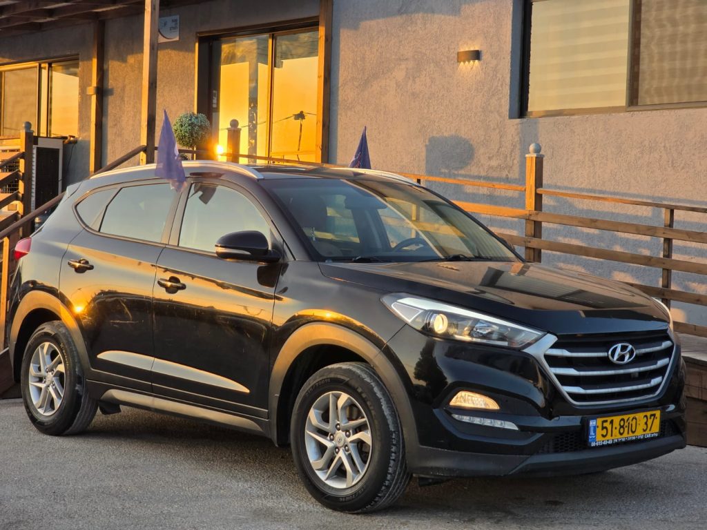 יונדאי-טוסון-2016