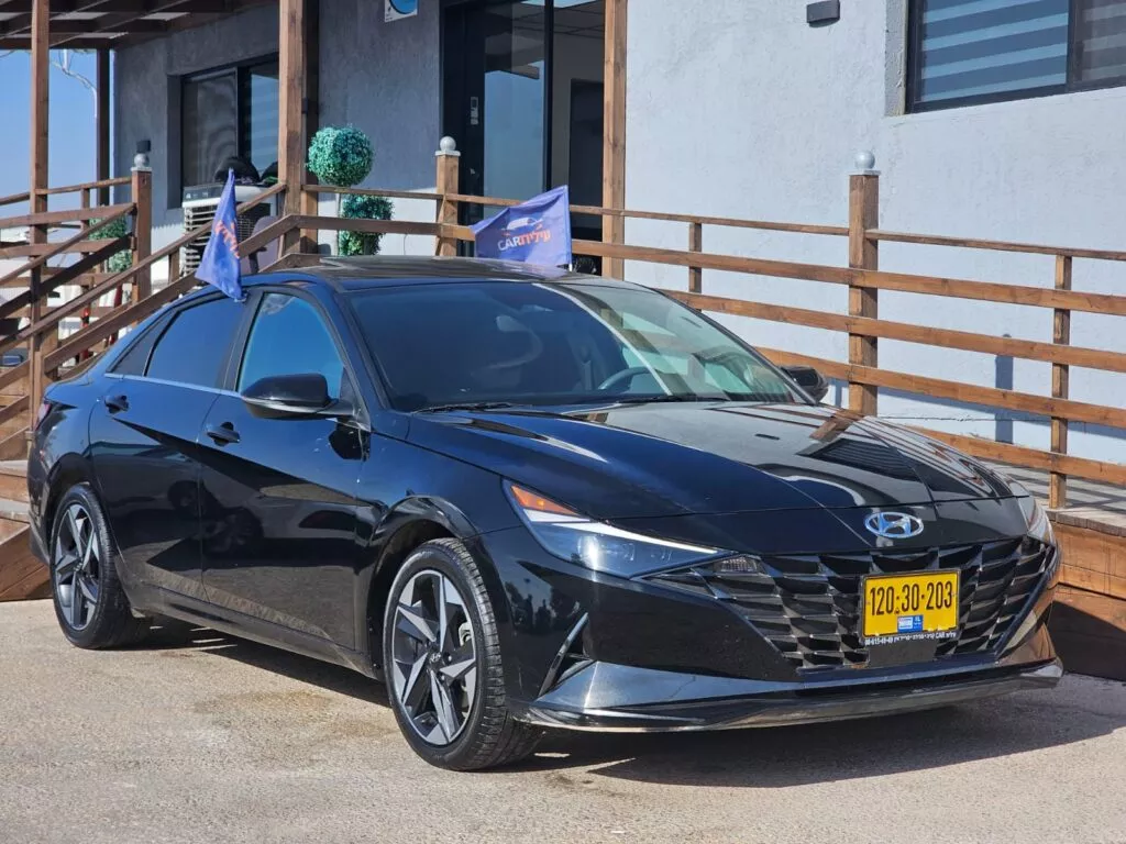 יונדאי-אלנטרה-2022-היברידי