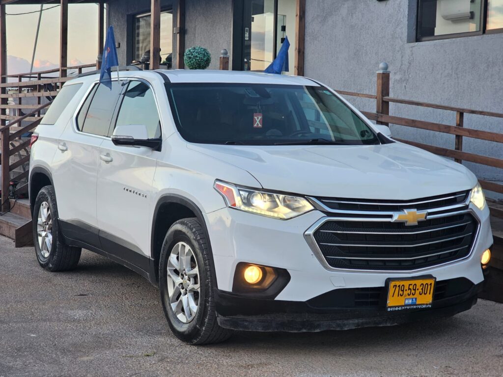 שברולט-טרוורס-2020